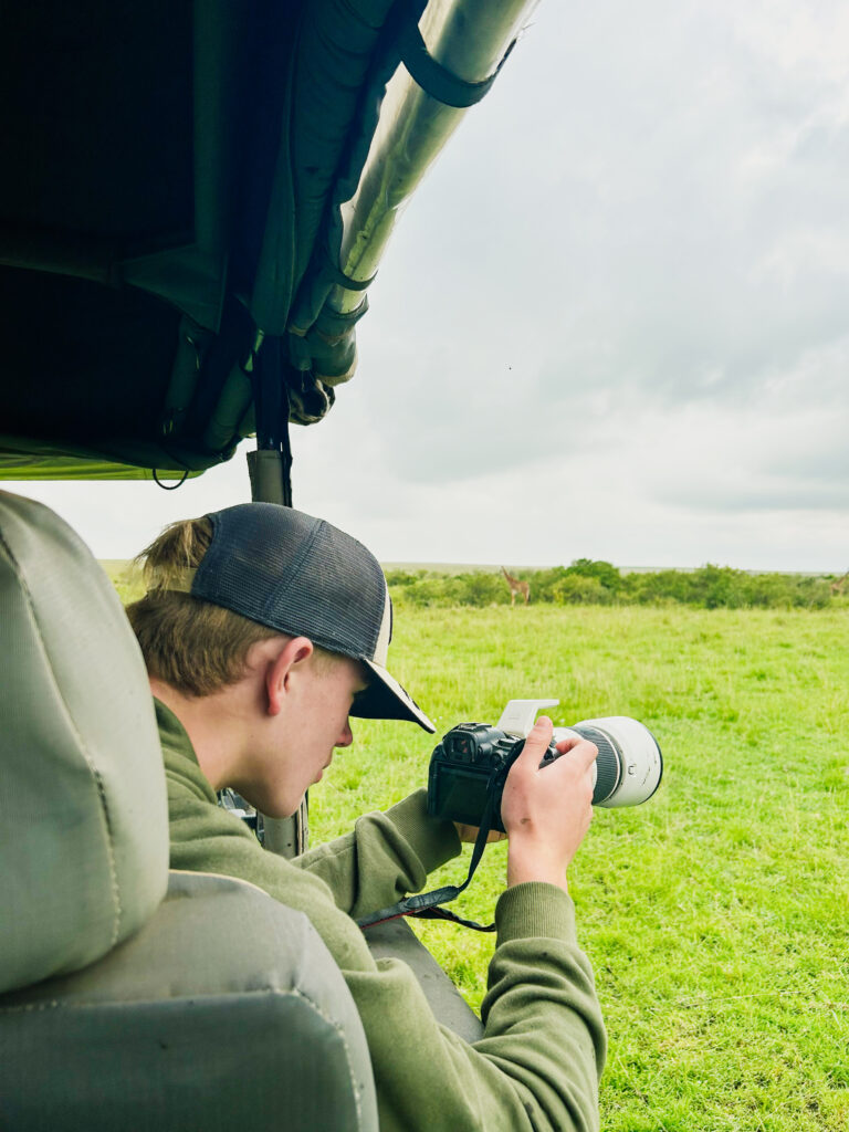 using the canon cameras at jw masai mara lodge