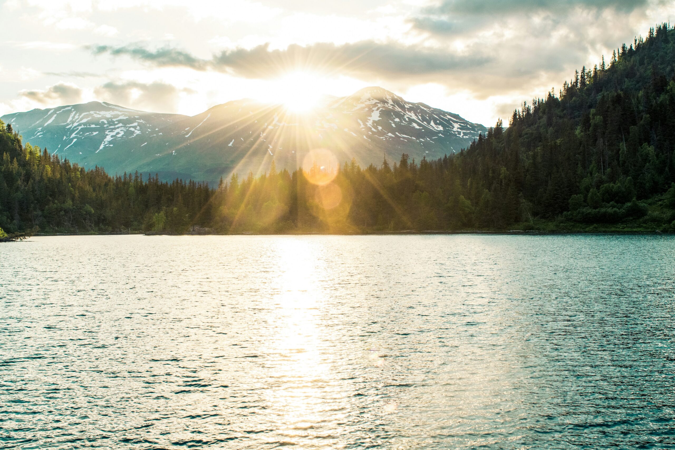 Mckayla crump AjmBvSj 2IE unsplash